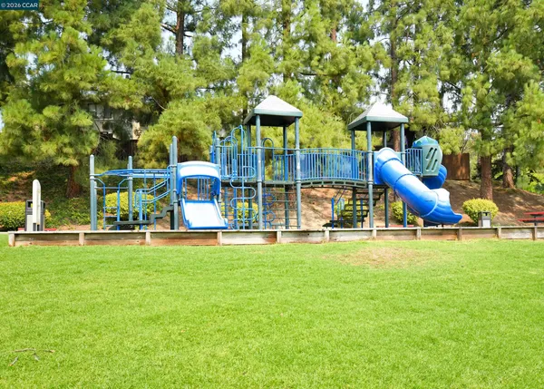 $549,000 | 2402 Silk Tree Court, Martinez, CA 94553