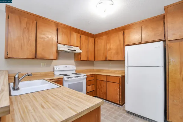 $549,000 | 2402 Silk Tree Court, Martinez, CA 94553