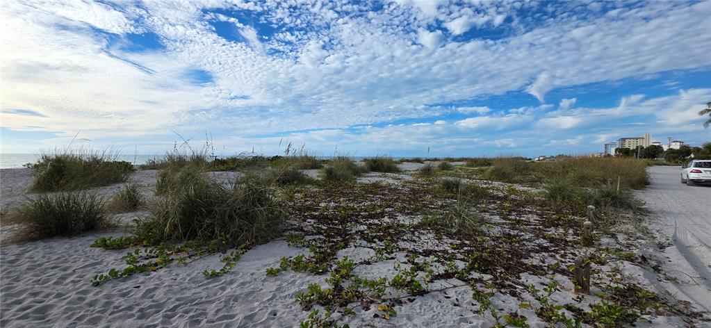 1946 Settlement Road, Unit 24 Venice, FL 34285 - Photo 48 of 51 a view of a city with lots of green space