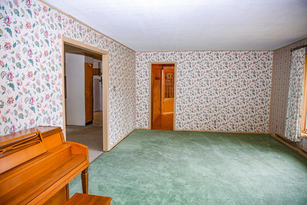 228 Thompson Road Keeseville, NY 12944 - Photo 14 of 71