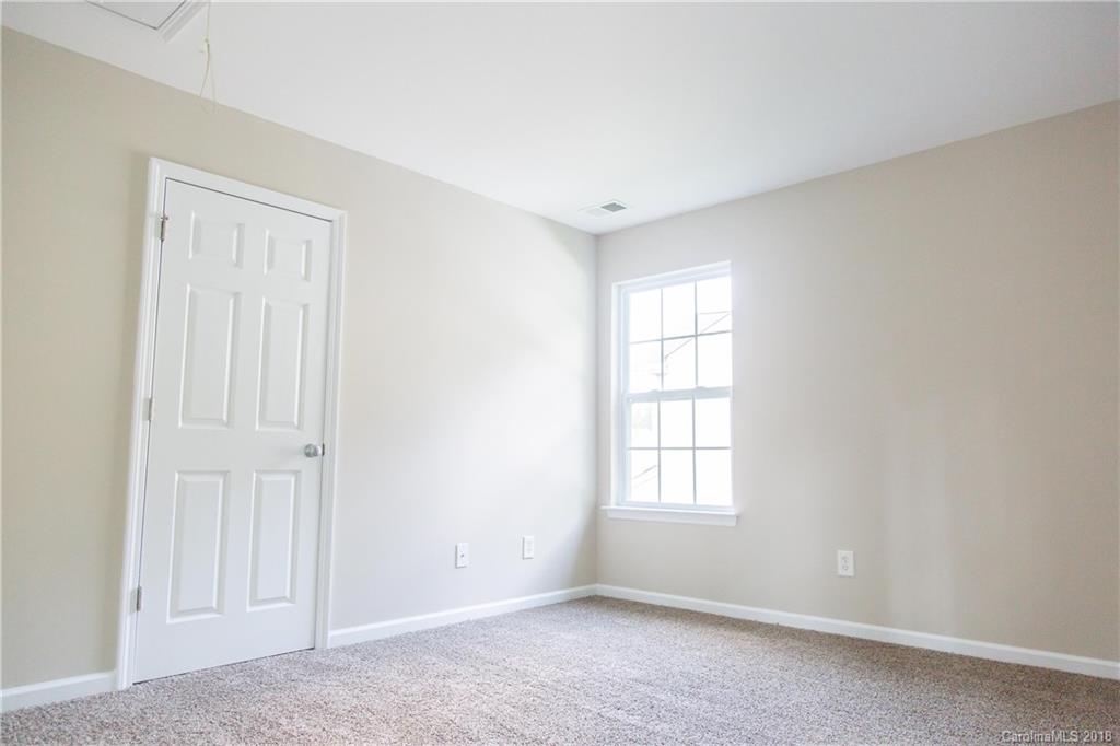 1730 Summit Ridge Lane Kannapolis, NC 28083 - Photo 6 of 18 Gallery Image 6