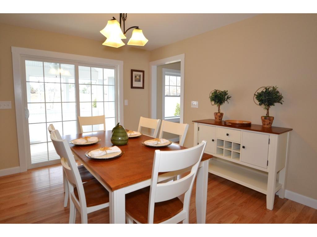 376 Exeter Road Hampton, NH 03842 - Photo 5 of 29