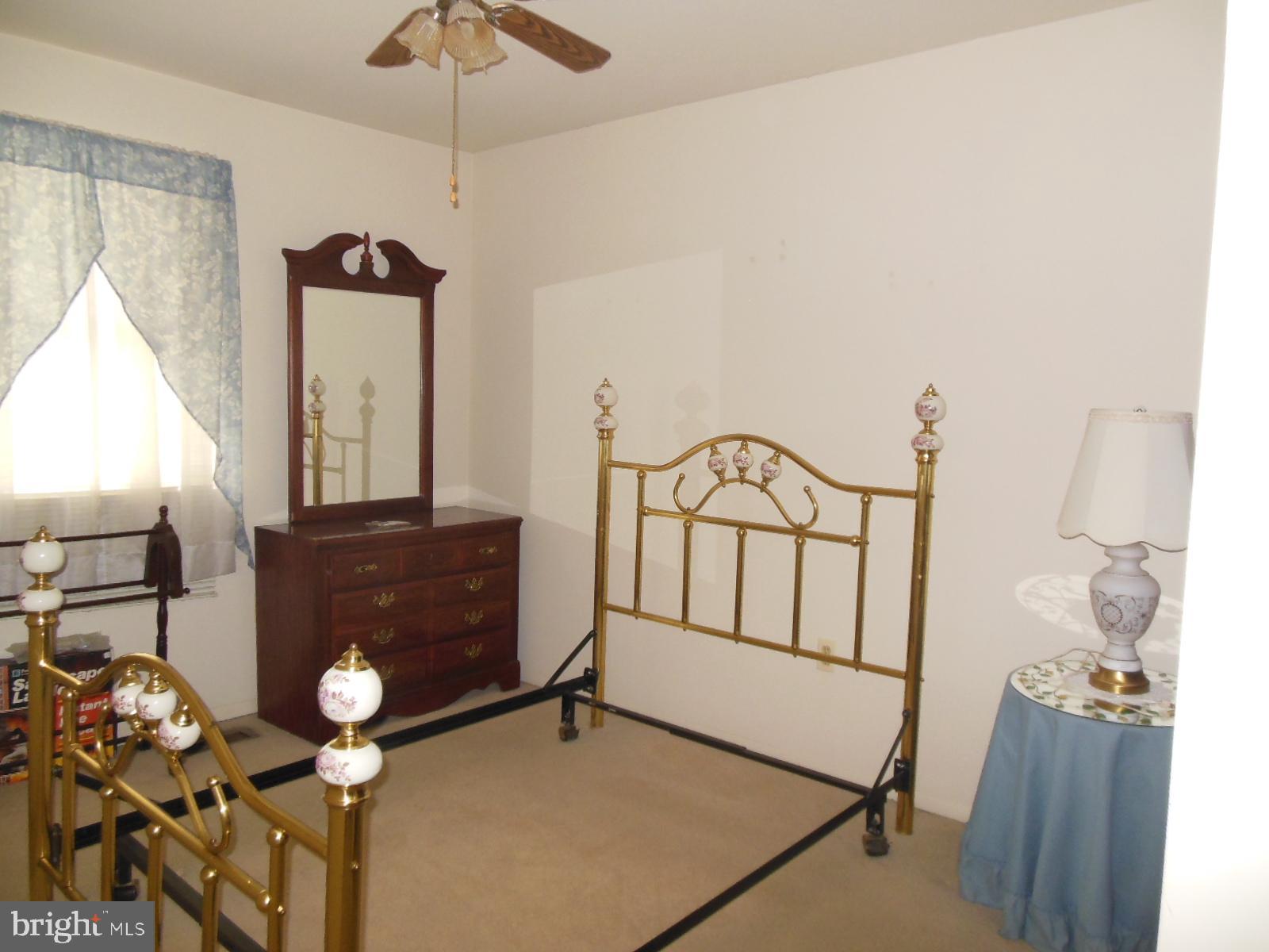 8416 Rugby Road Pasadena, MD 21122 - Photo 20 of 32 Gallery Image 20