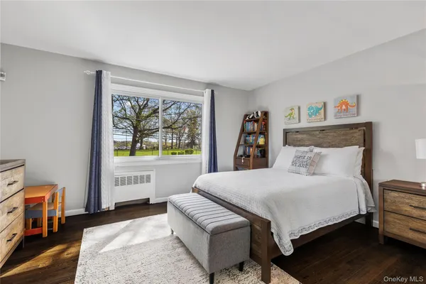 $1,160,000 | 239 Davis Avenue, White Plains, NY 10605