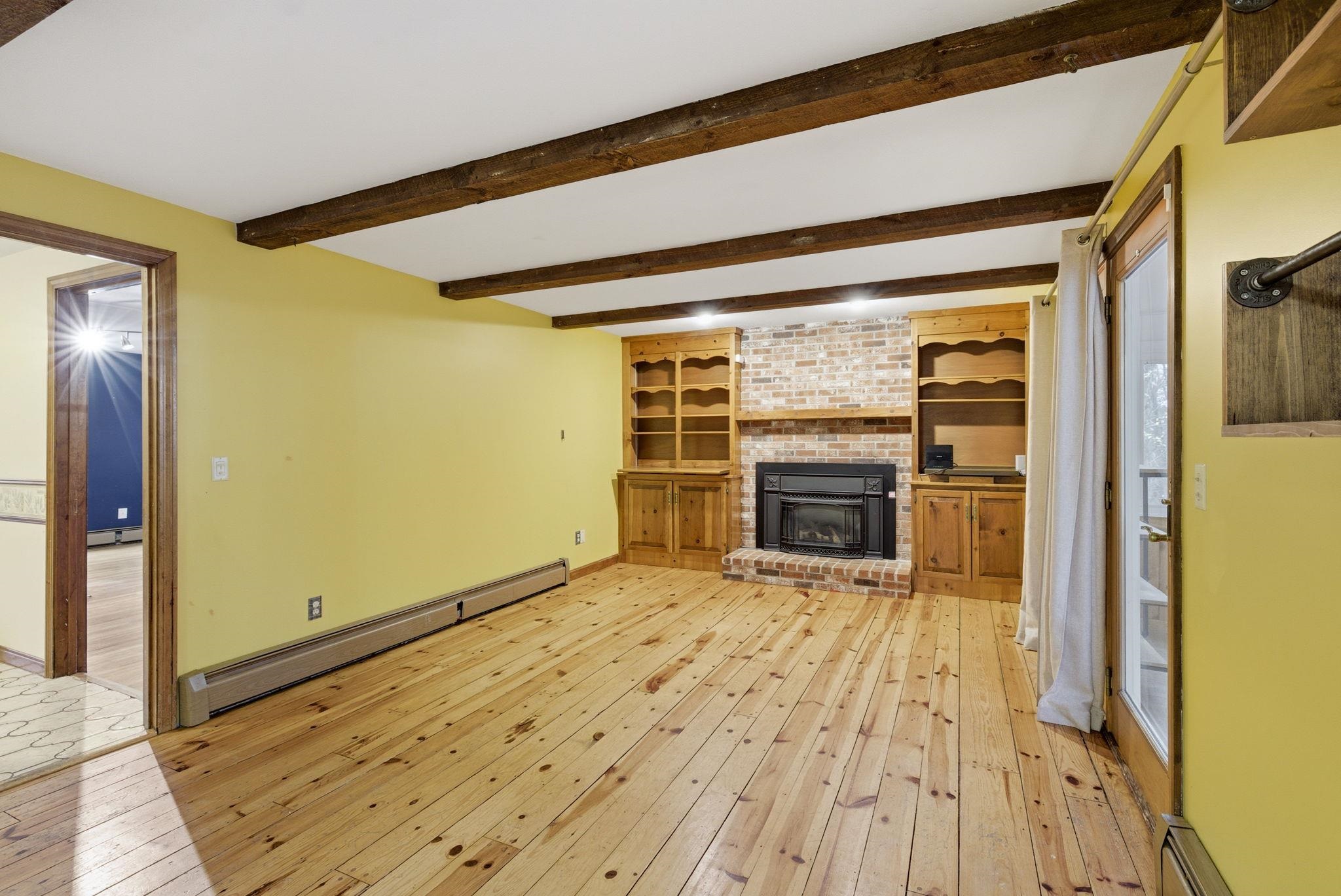 22 Knightland Road Atkinson, NH 03811 - Photo 12 of 59