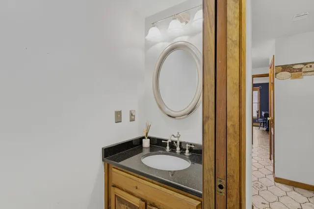 $678,500 | 22 Knightland Road, Atkinson, NH 03811