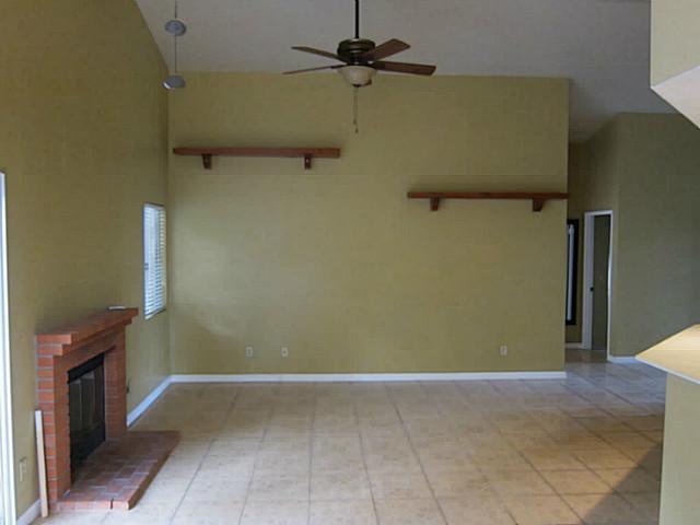 1709 Crystal Ridge Way Vista, CA 92081 - Photo 13 of 22 Gallery Image 13