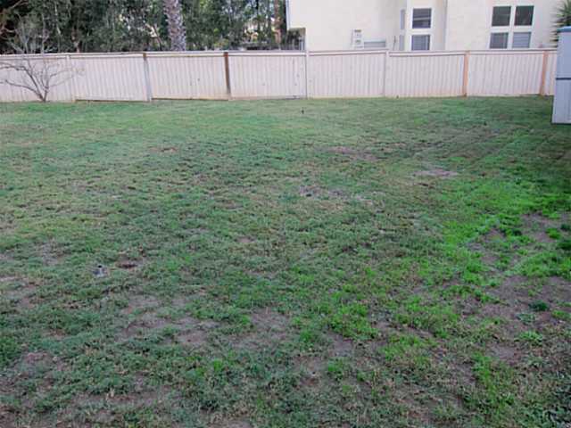 1709 Crystal Ridge Way Vista, CA 92081 - Photo 5 of 22 Gallery Image 5