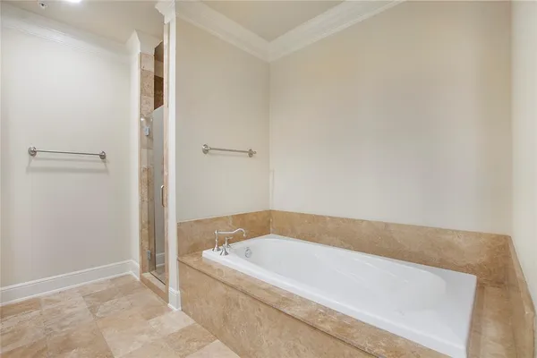 $5,365 | 6425 Bandera Avenue, Unit 2D, Dallas, TX 75225