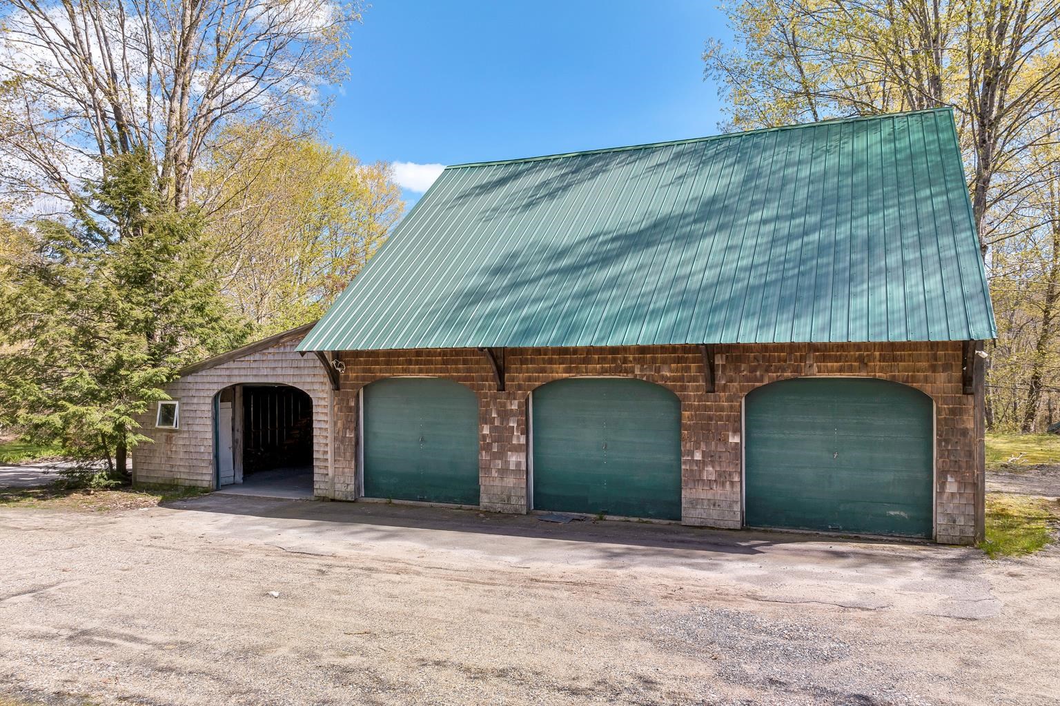 261 Pine Hill Road Wolfeboro, NH 03894 - Photo 27 of 40 Gallery Image 27
