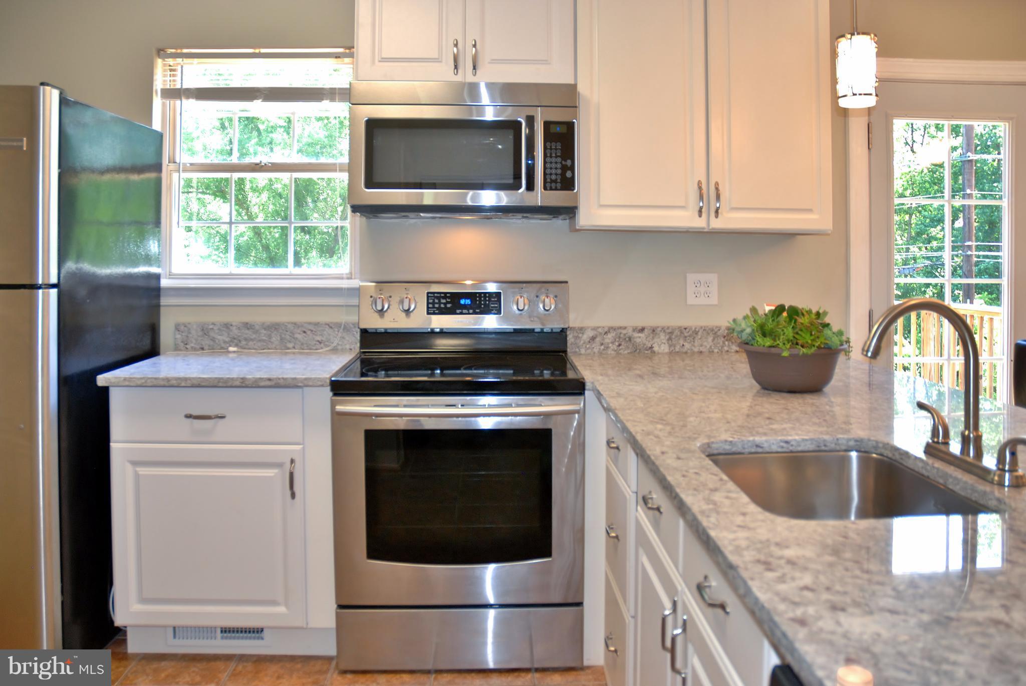 11909 Rumsfeld Terrace Silver Spring, MD 20904 - Photo 6 of 127 Kitchen
