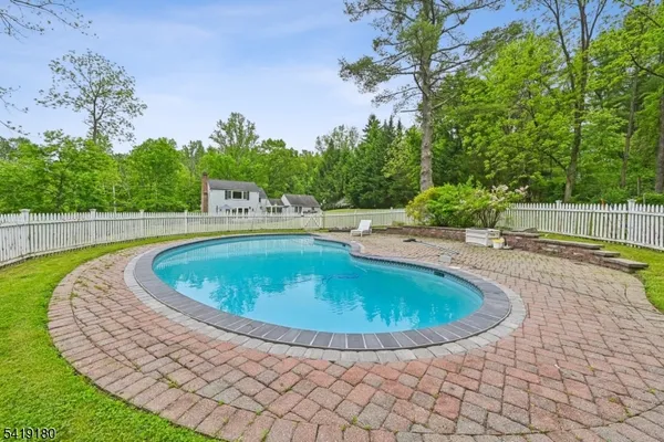 $6,000 | 47 West Main Street, Morristown, NJ 07960