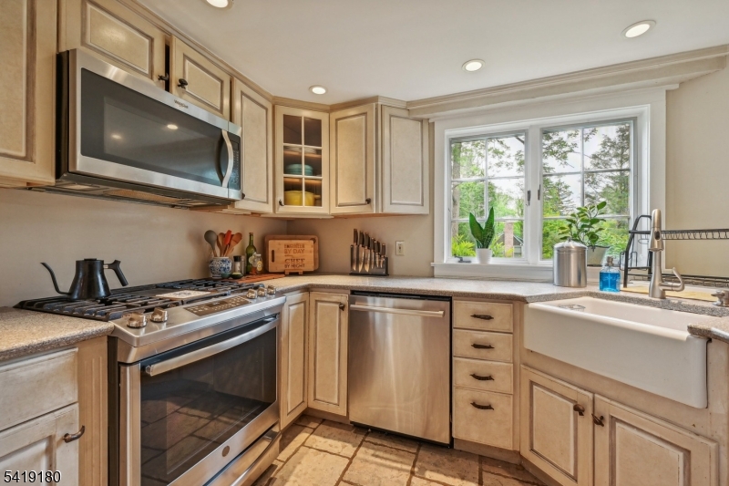 47 West Main Street Morristown, NJ 07960 - Photo 6 of 20