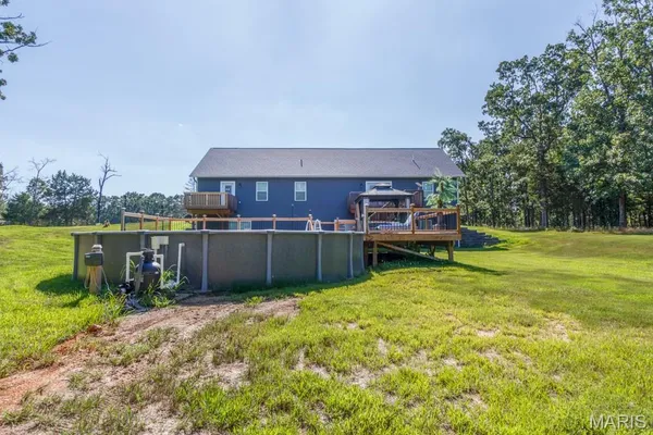 $899,900 | 25243 Highway 32, Lebanon, MO 65536