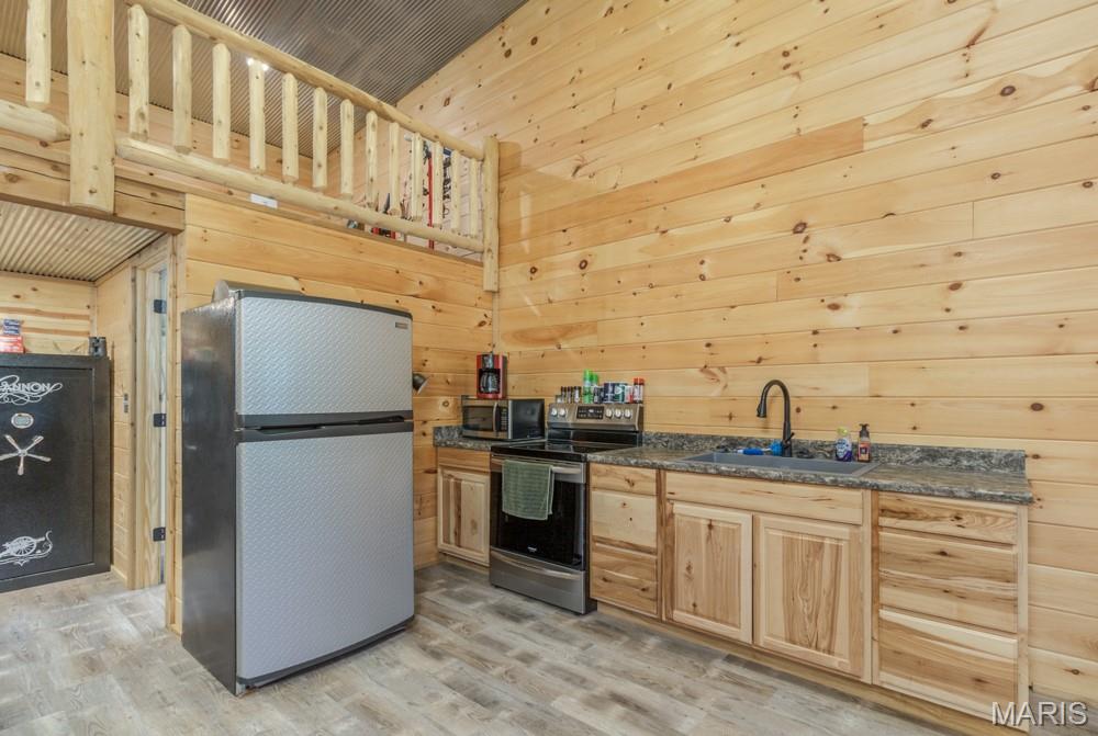 25243 Highway 32 Lebanon, MO 65536 - Photo 52 of 65