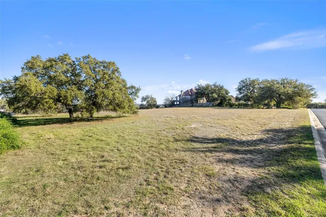 $1,750,000 | 26216 Countryside Drive, Spicewood, TX 78669
