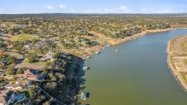 $1,750,000 | 26216 Countryside Drive, Spicewood, TX 78669