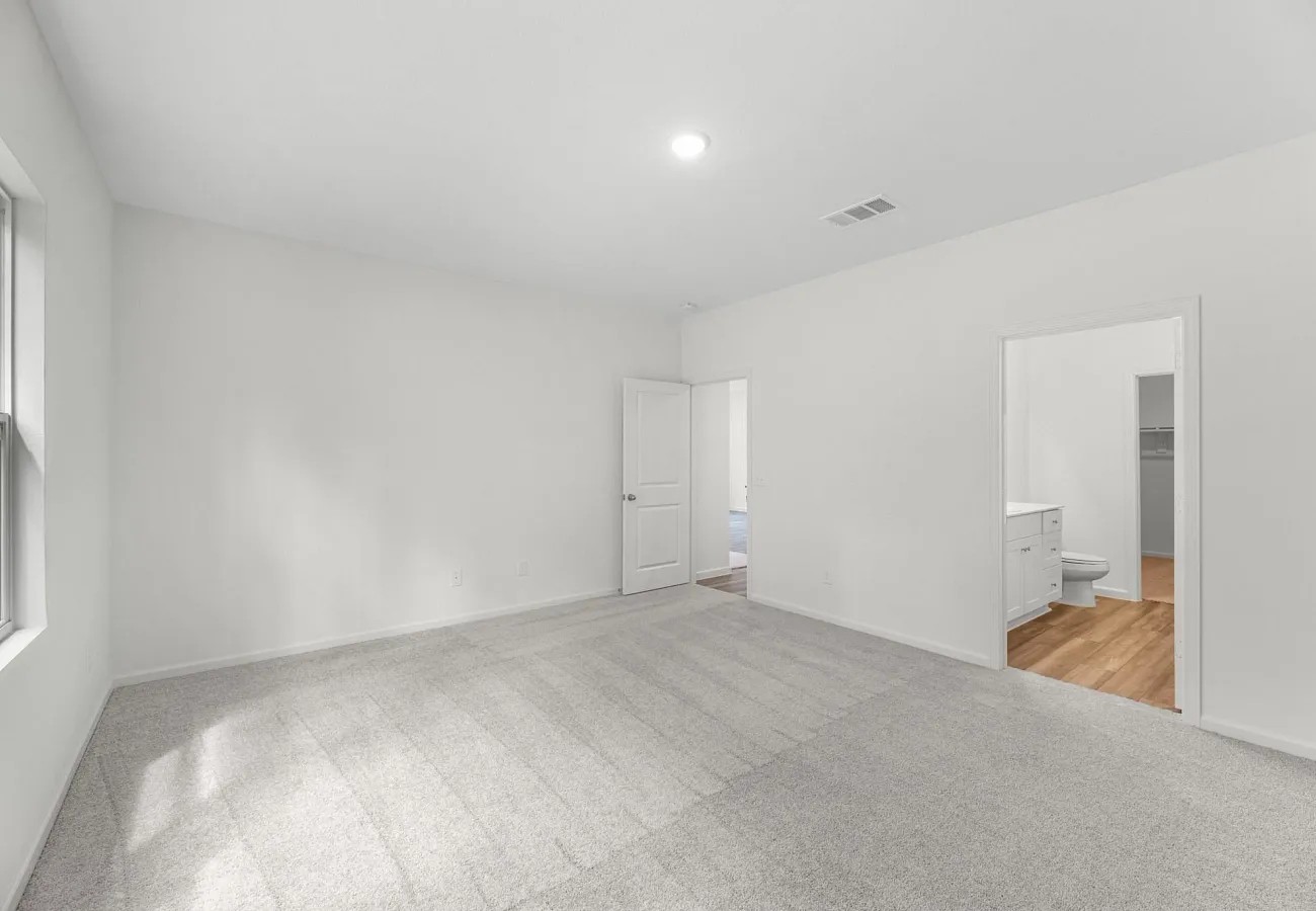 17437 Ronocco Road Pflugerville, TX 78660 - Photo 12 of 14 Gallery Image 12