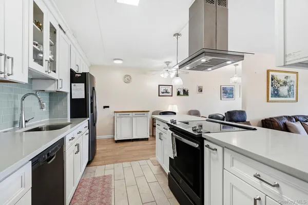 $419,000 | 200 High Point Drive, Unit 214, Hartsdale, NY 10530