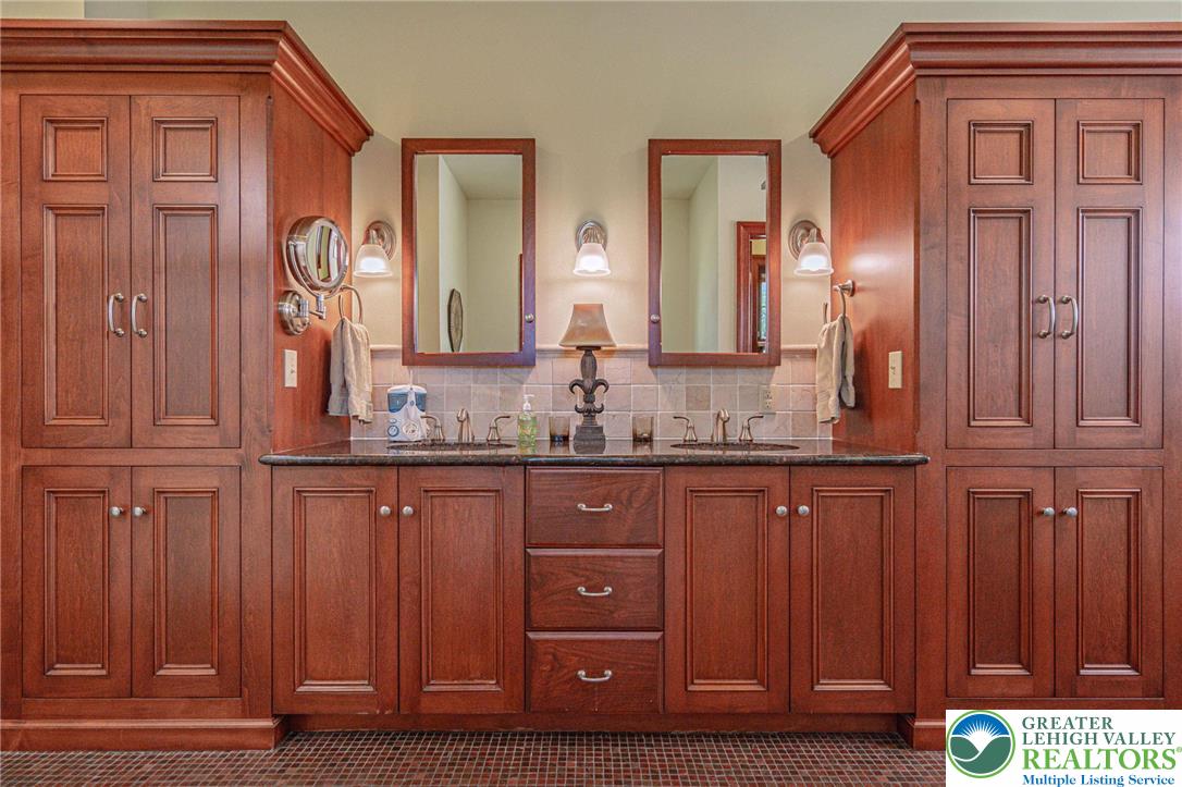 460 Bridle Path Road Bethlehem, PA 18017 - Photo 14 of 59 Custom cabinetry, double sinks