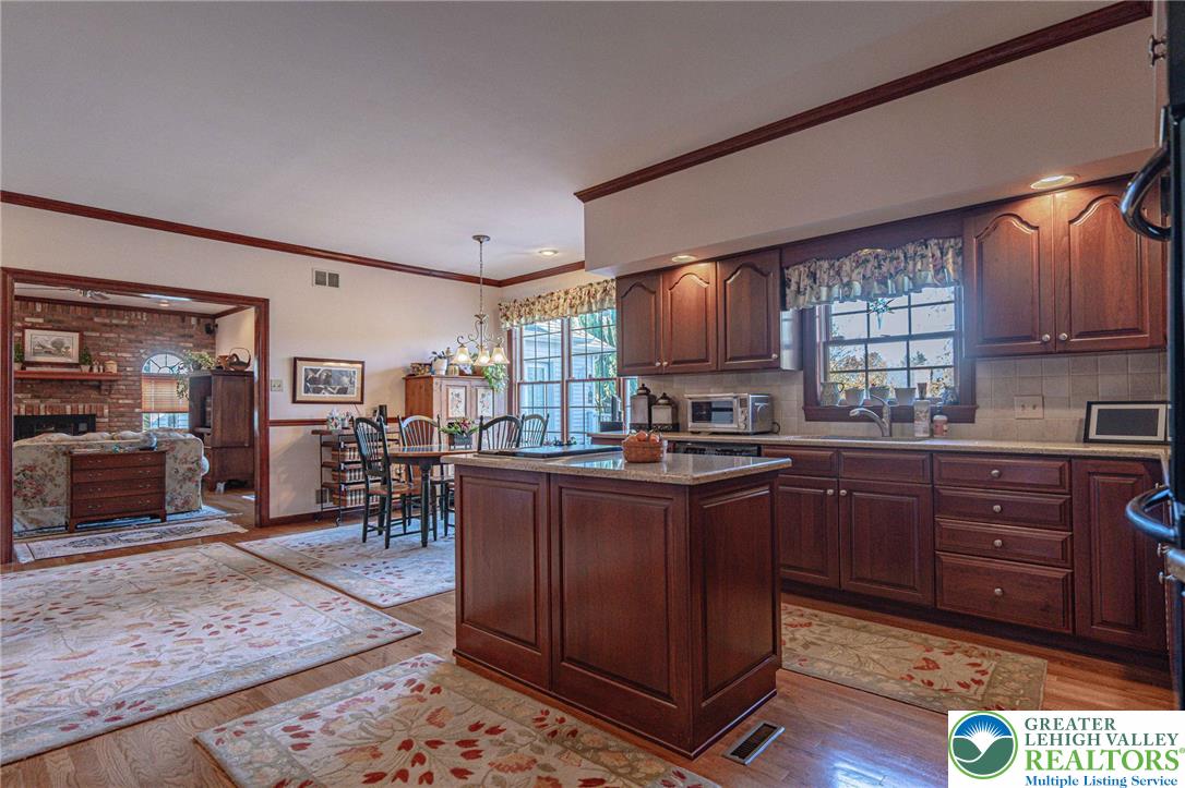 460 Bridle Path Road Bethlehem, PA 18017 - Photo 25 of 59 Kitchen has lots of space for guests