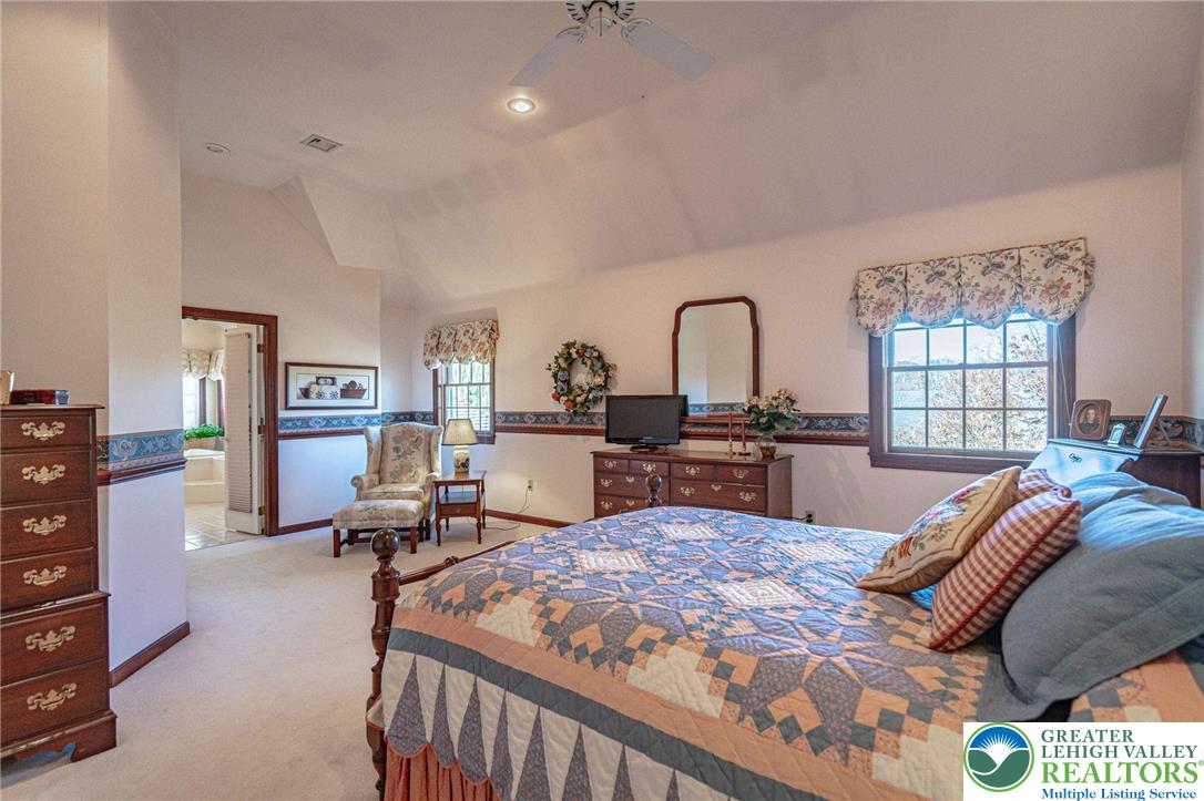 460 Bridle Path Road Bethlehem, PA 18017 - Photo 38 of 59 Primary suite