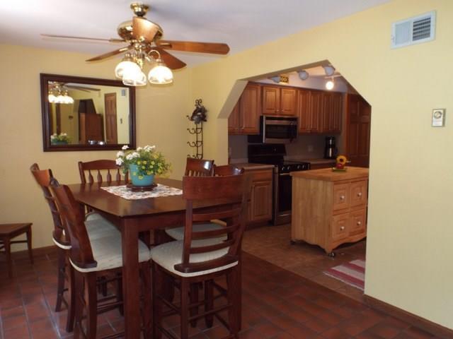 37 Abenaki Acres Road Naples, ME 04055 - Photo 6 of 33 Dining area