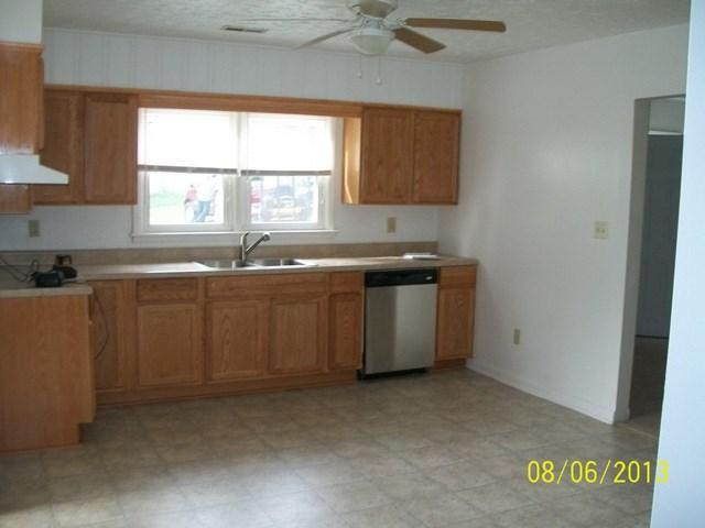 2534 Irvine Road Winchester, KY 40391 - Photo 2 of 7 Photo 2