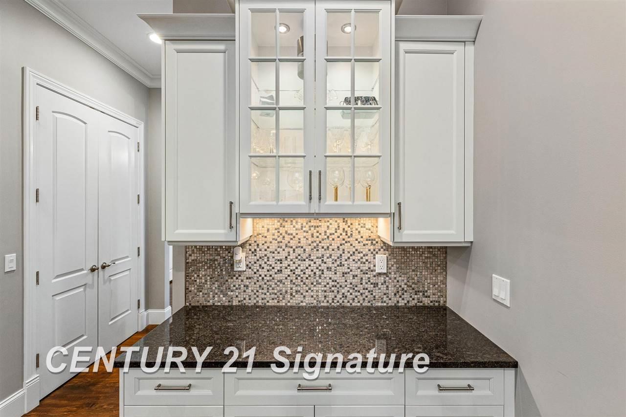 315 Center Avenue, Unit 303 Bay City, MI 48708 - Photo 20 of 40 Gallery Image 20