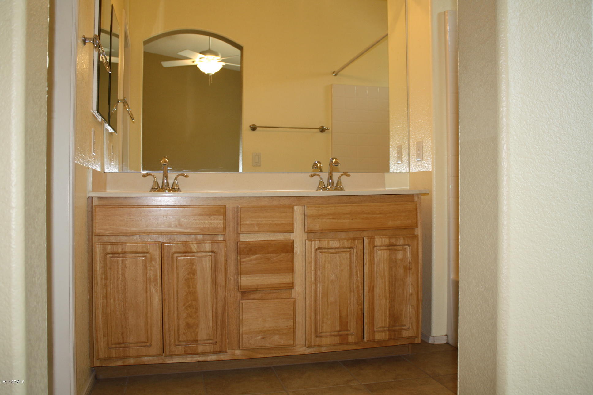 1702 East Bell Road, Unit 122 Phoenix, AZ 85022 - Photo 13 of 27 IMG_9423