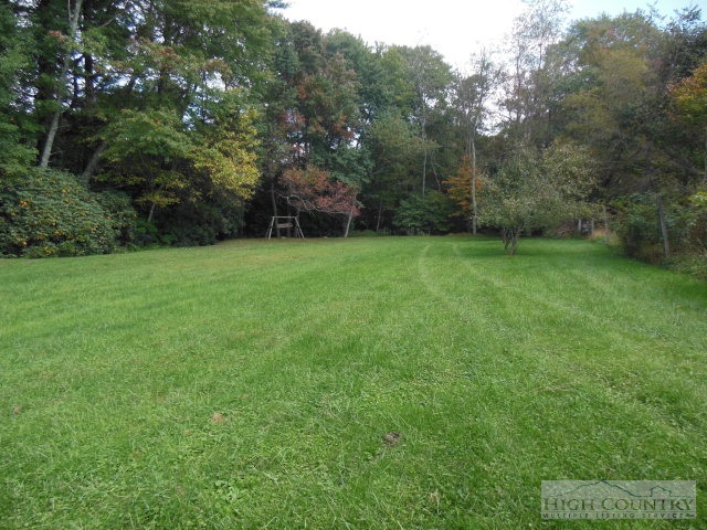 59 Raspberry Lane Sparta, NC 28675 - Photo 28 of 30 Gallery Image 28