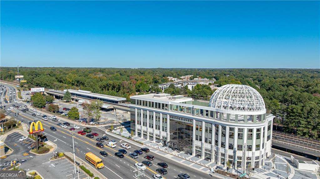 3660 Peachtree Road Northeast, Unit 2H Atlanta, GA 30319 - Photo 47 of 56 a view of a city from a balcony