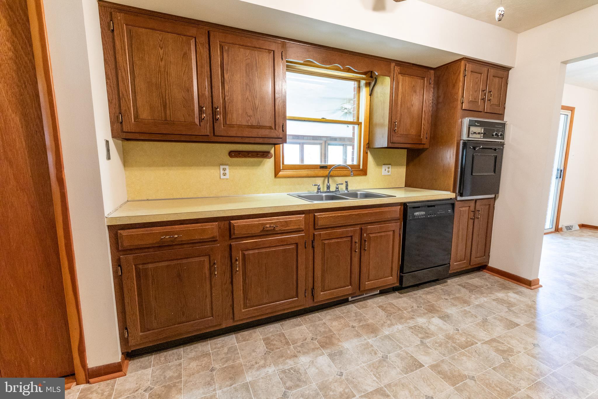 175 Camp Frame Road Hedgesville, WV 25427 - Photo 13 of 57 Tons of cabinet and countertop space