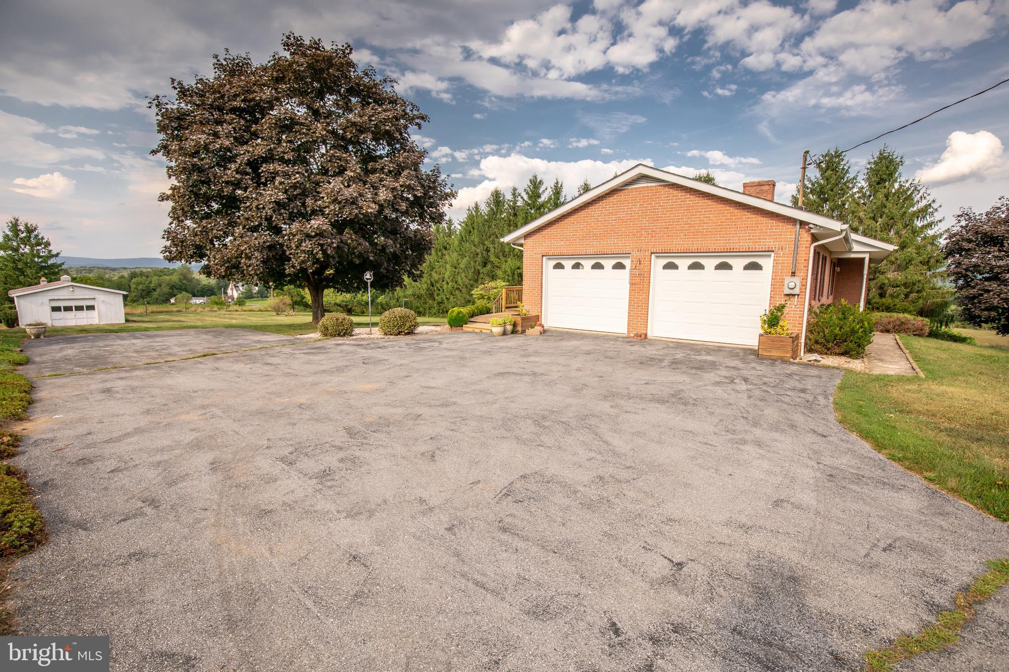 175 Camp Frame Road Hedgesville, WV 25427 - Photo 45 of 57 Huge paved area outside garage for extra parking