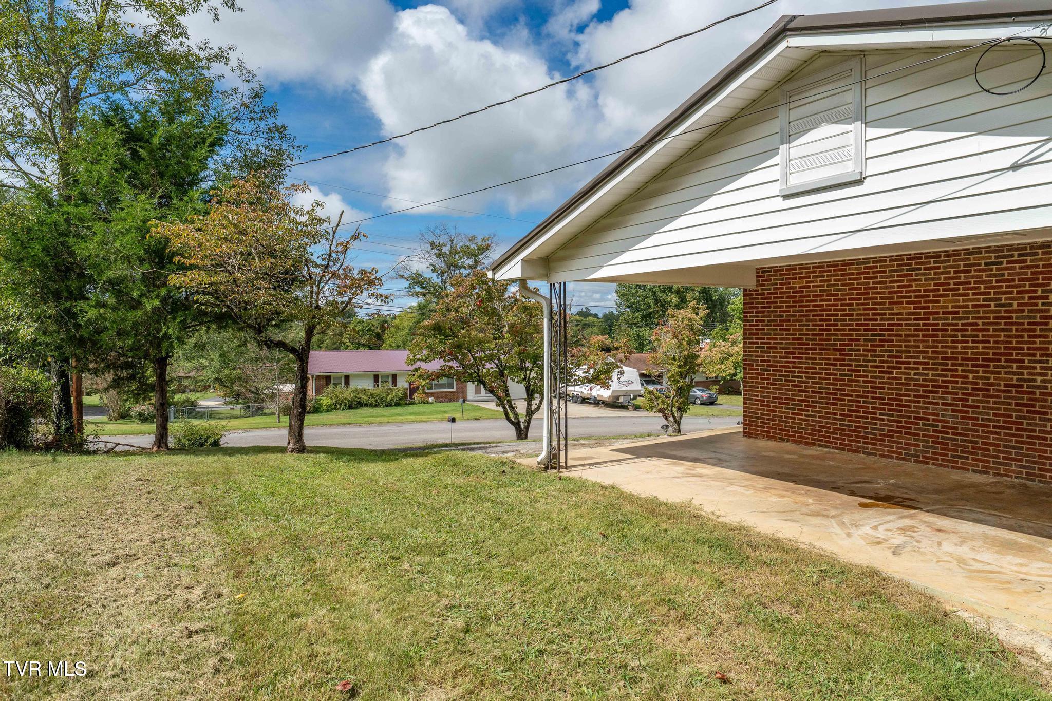112 Evergreen Road, Unit 30 Jonesborough, TN 37659 - Photo 36 of 44 112 Evergreen Road (11 of 44)