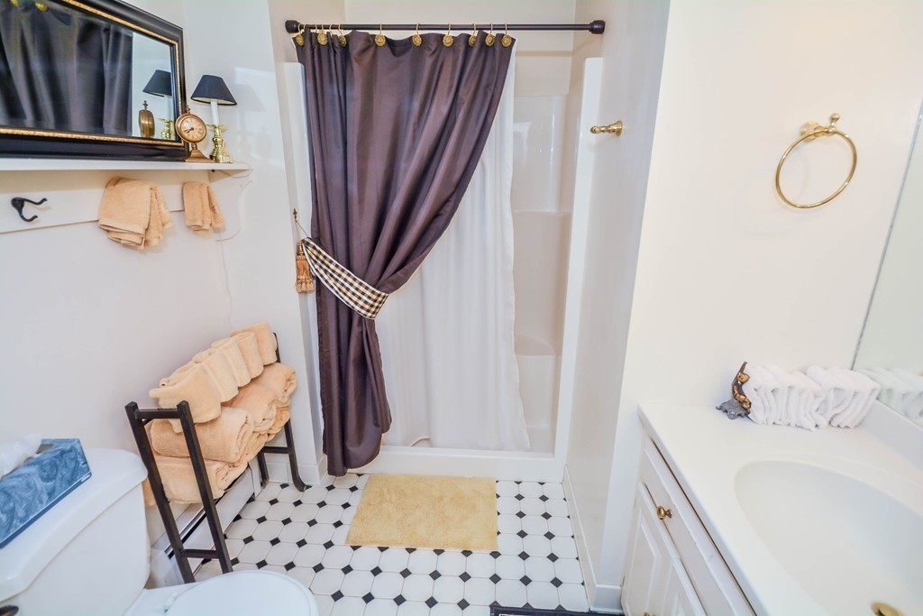 21 Rivercliff Road Lowell, MA 01852 - Photo 24 of 30 Gallery Image 24