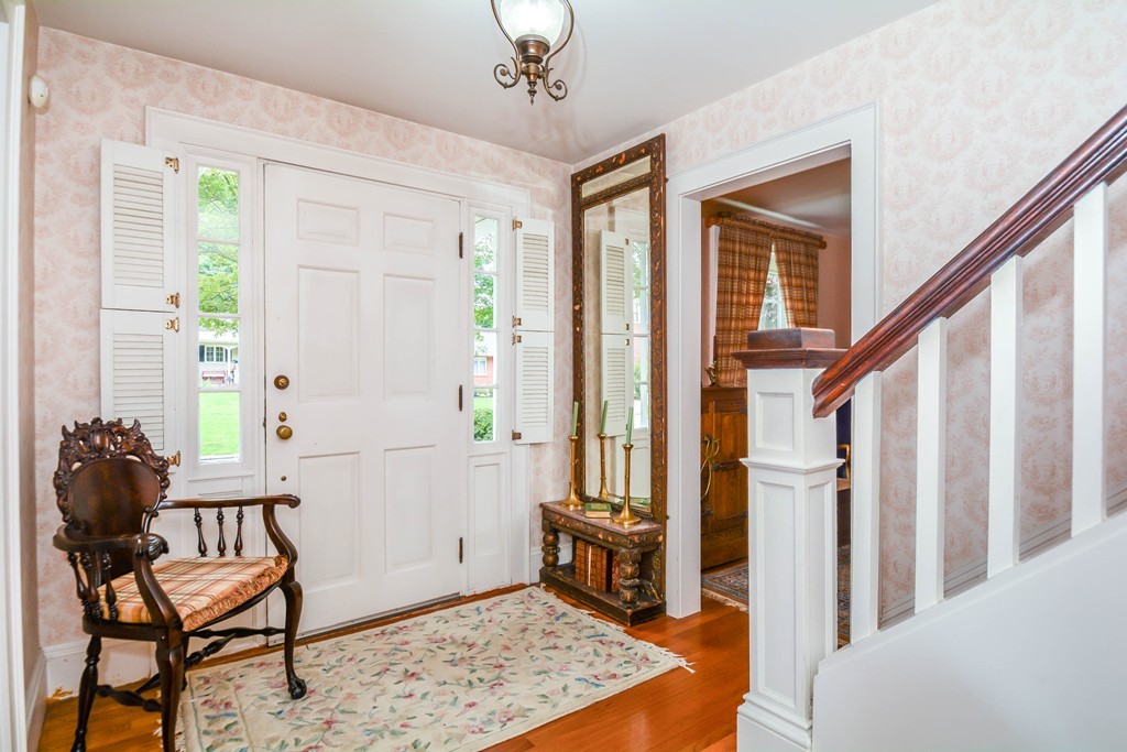 21 Rivercliff Road Lowell, MA 01852 - Photo 3 of 30 Gallery Image 3