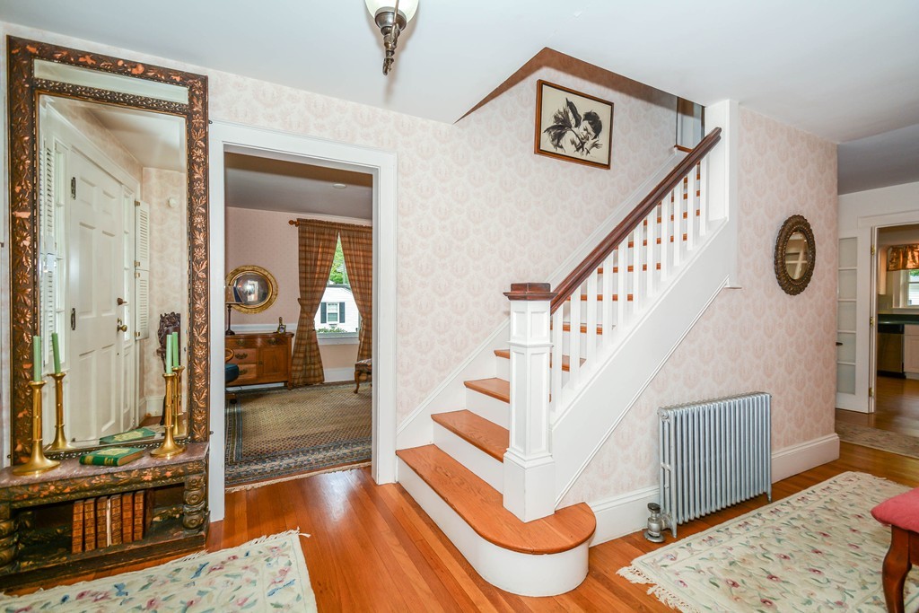 21 Rivercliff Road Lowell, MA 01852 - Photo 4 of 30 Gallery Image 4