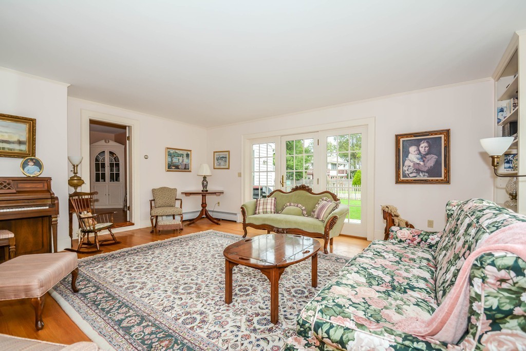 21 Rivercliff Road Lowell, MA 01852 - Photo 8 of 30 Gallery Image 8