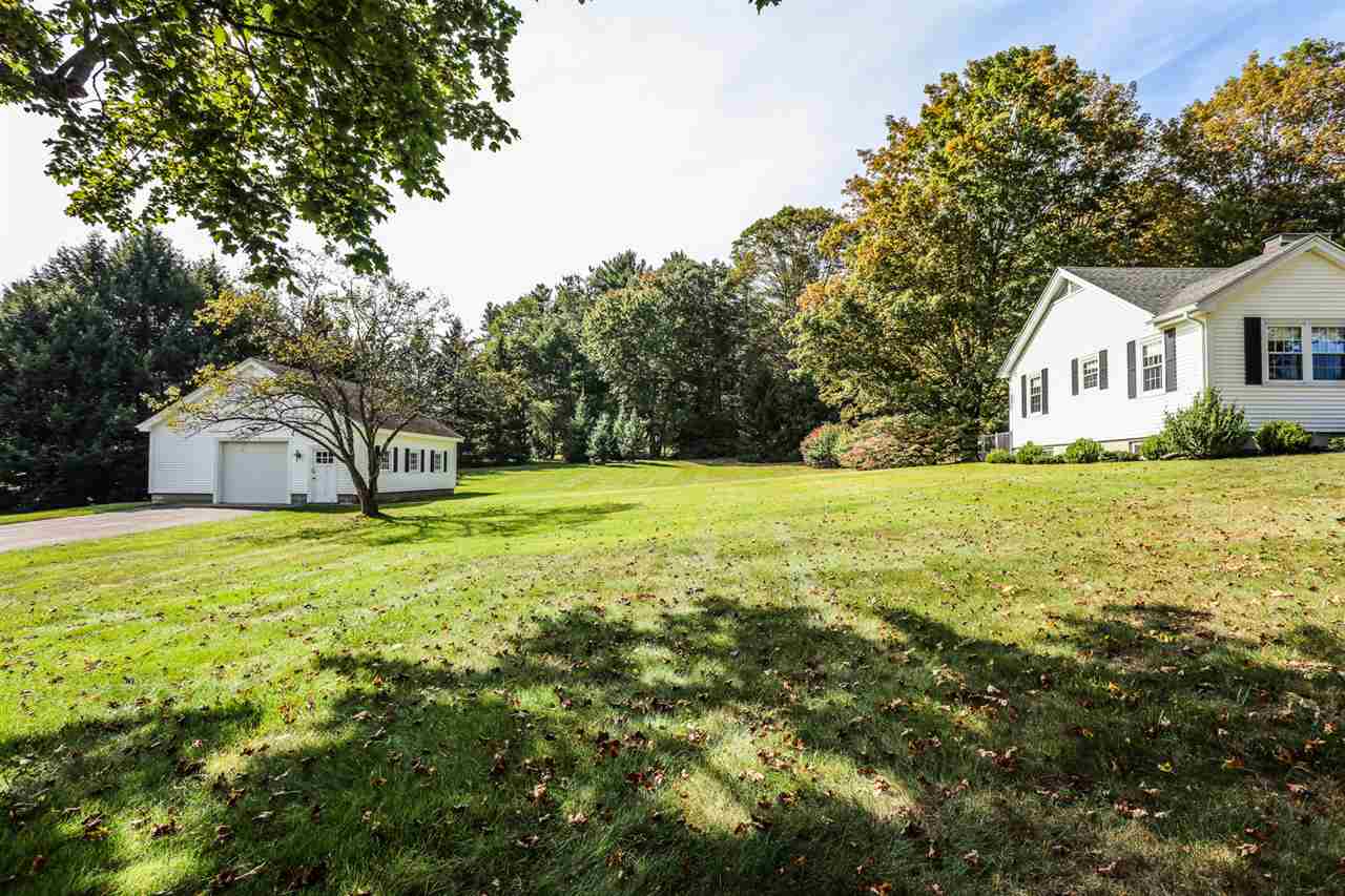 52 Mammoth Road Windham, NH 03087 - Photo 3 of 26