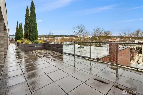 $849,500 | 220 1st Street, Unit 310, Kirkland, WA 98033