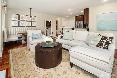 $849,500 | 220 1st Street, Unit 310, Kirkland, WA 98033