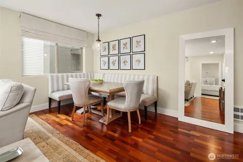 $849,500 | 220 1st Street, Unit 310, Kirkland, WA 98033