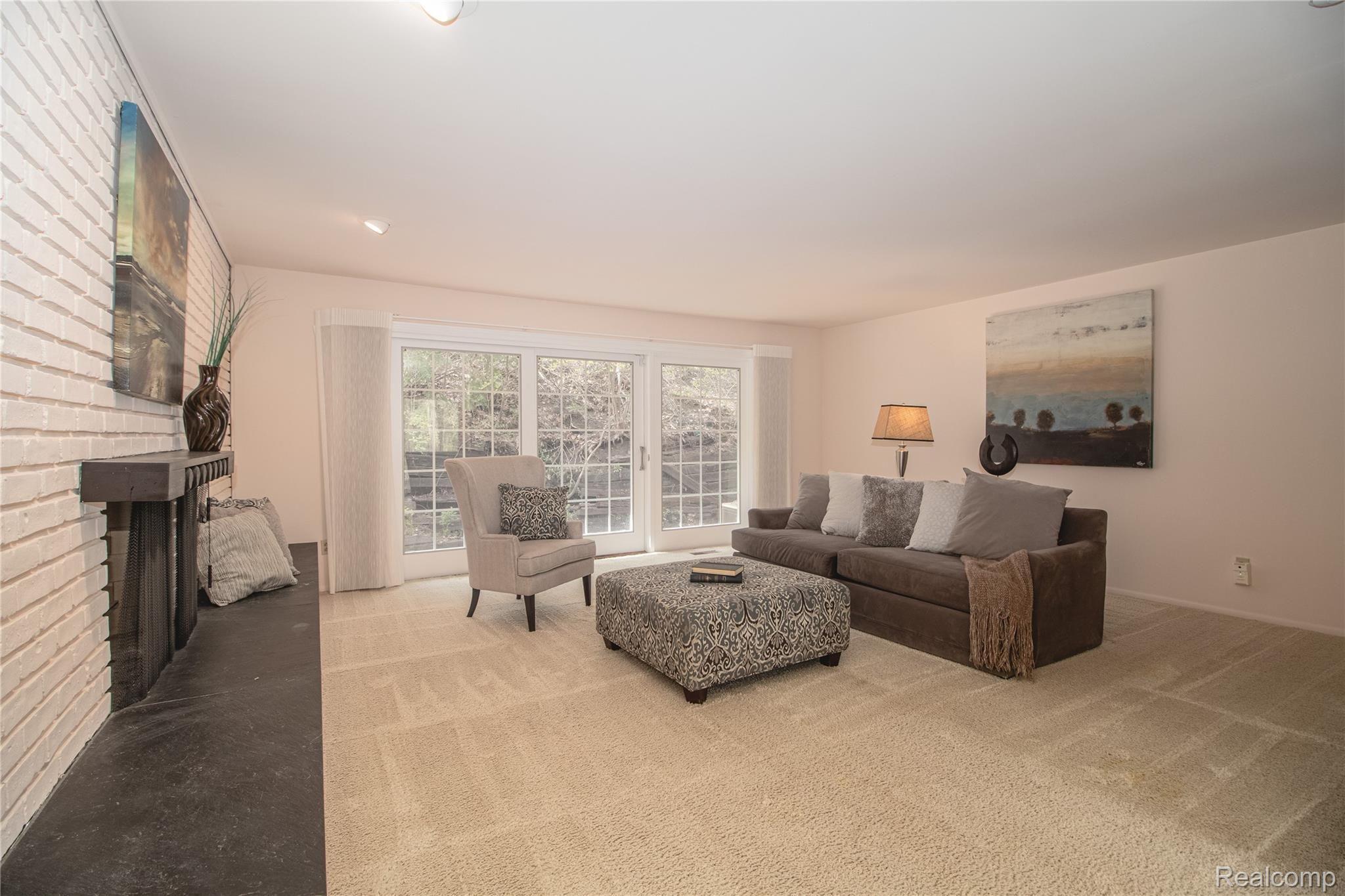 2955 Devonshire Road Ann Arbor, MI 48104 - Photo 13 of 40 IMG_8128-Edit.jpg