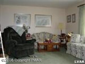 1405 Bushkill Center Road Nazareth, PA 18064 - Photo 7 of 7 LIVING ROOM