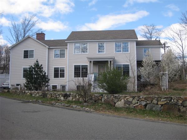 211 Main Street, Unit 1 Reading, MA 01867 - Photo 1 of 20 Gallery Image 1