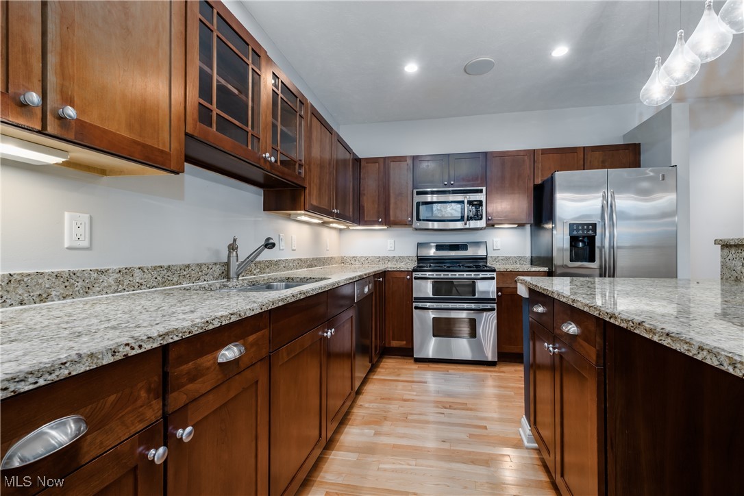 2079 Random Road, Unit 103 Cleveland, OH 44106 - Photo 6 of 34 Gallery Image 6