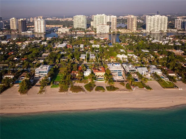 $9,875,000 | 250 Ocean Boulevard, Golden Beach, FL 33160