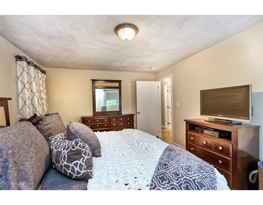 38 Marcia Road Wilmington, MA 01887 - Photo 8 of 22 Gallery Image 8