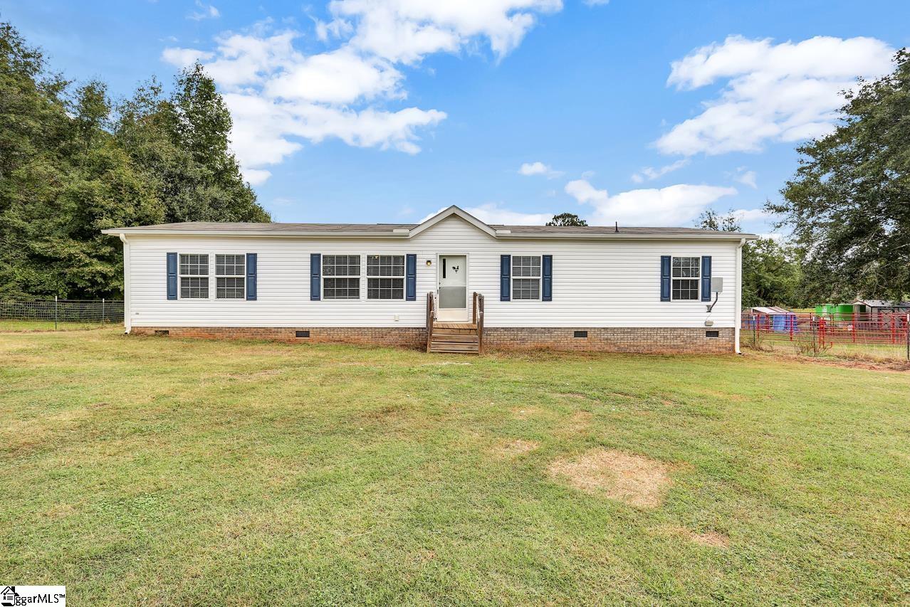 234 Penson Road Honea Path, SC 29654 - Photo 3 of 35